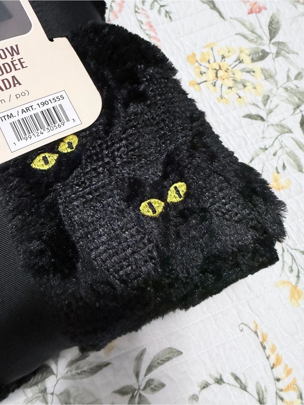 Viral Costco TikTok Halloween Black Cat Throw